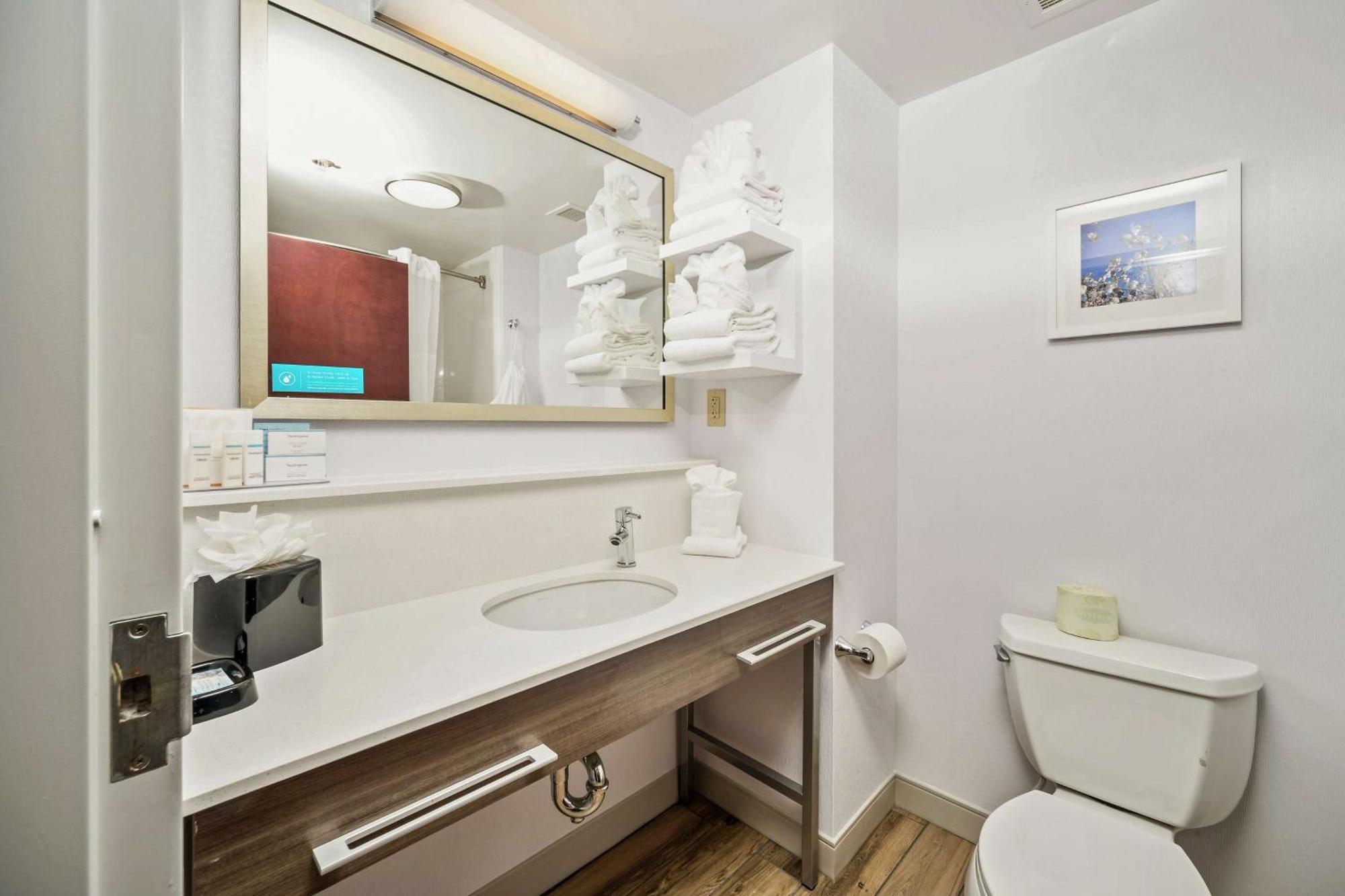 Hampton Inn Wilson Downtown Eksteriør billede
